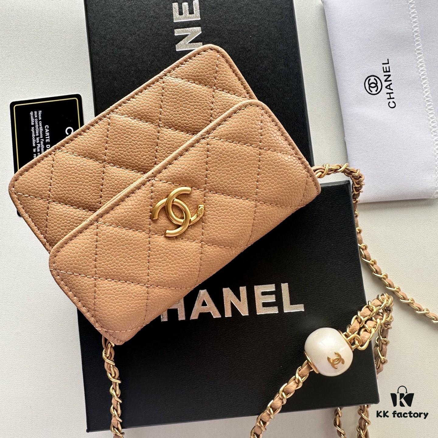 Chanel Luxury Counter Model ❤❤ Caviar Leather with Pearl and Chain Hardware, Full Leather Interior and Exterior, High-Quality Craftsmanship, Gold-Tone Clasp, Can Be Worn as Shoulder Bag, Crossbody or Waist Bag