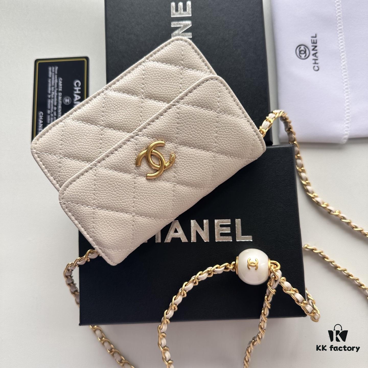 Chanel Luxury Counter Model ❤❤ Caviar Leather with Pearl and Chain Hardware, Full Leather Inside and Out, High-Quality Craftsmanship, Gold-Tone Clasp, Shoulder or Crossbody Wear, Can Be Used as Waist Bag