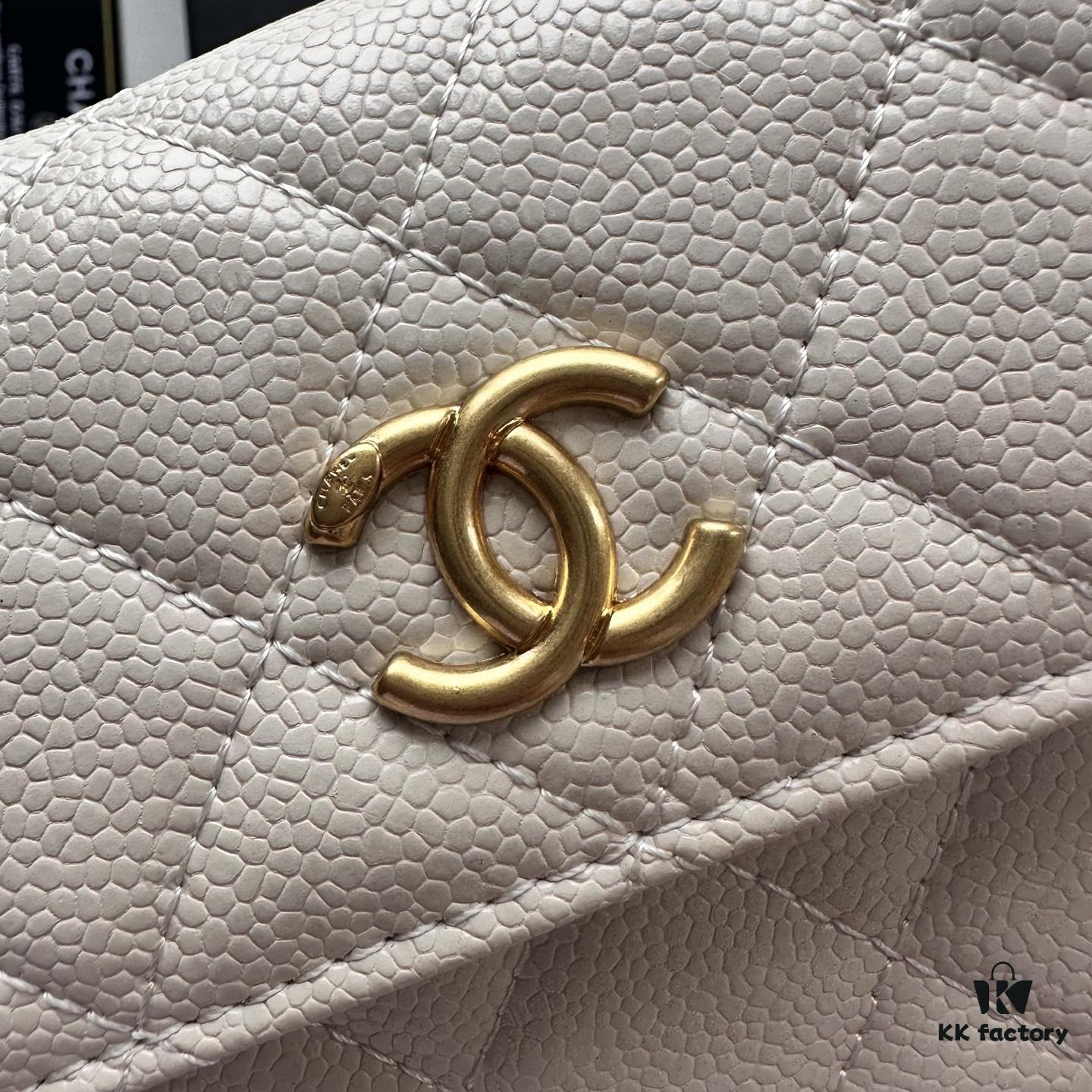 Chanel Luxury Counter Model ❤❤ Caviar Leather with Pearl and Chain Hardware, Full Leather Inside and Out, High-Quality Craftsmanship, Gold-Tone Clasp, Shoulder or Crossbody Wear, Can Be Used as Waist Bag