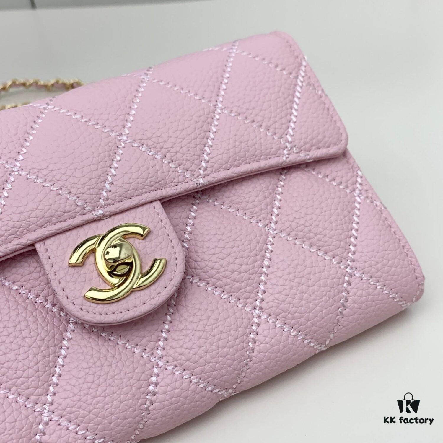 Chanel Classic Quilted Shoulder Crossbody Bag in Calfskin with Chain