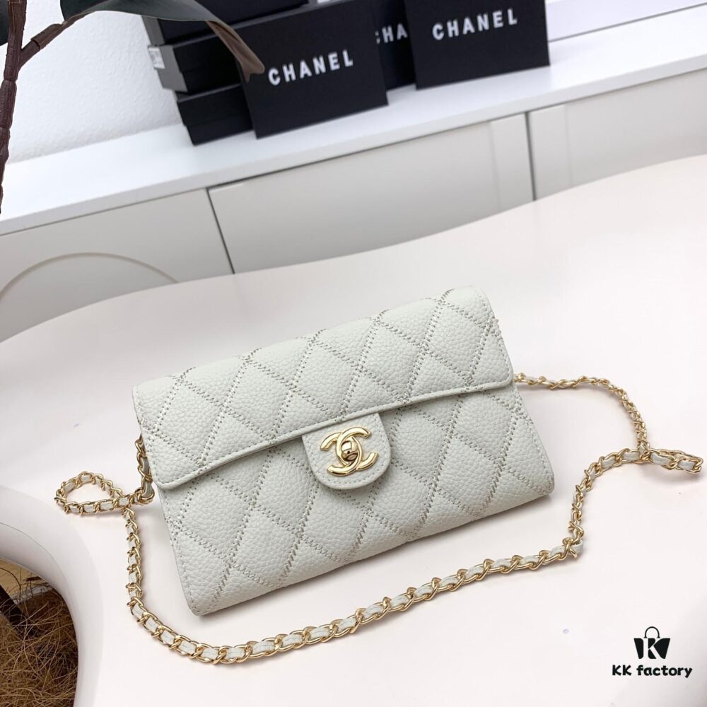 Chanel Classic Quilted Leather Shoulder Crossbody Bag with Chain