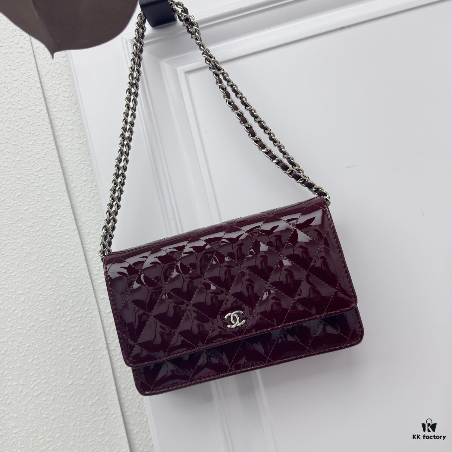 Top Quality Original Chanel WOC Classic Lucky Bag, Can Be Worn Crossbody or Shoulder, Chain Stowable Inside for Clutch Use