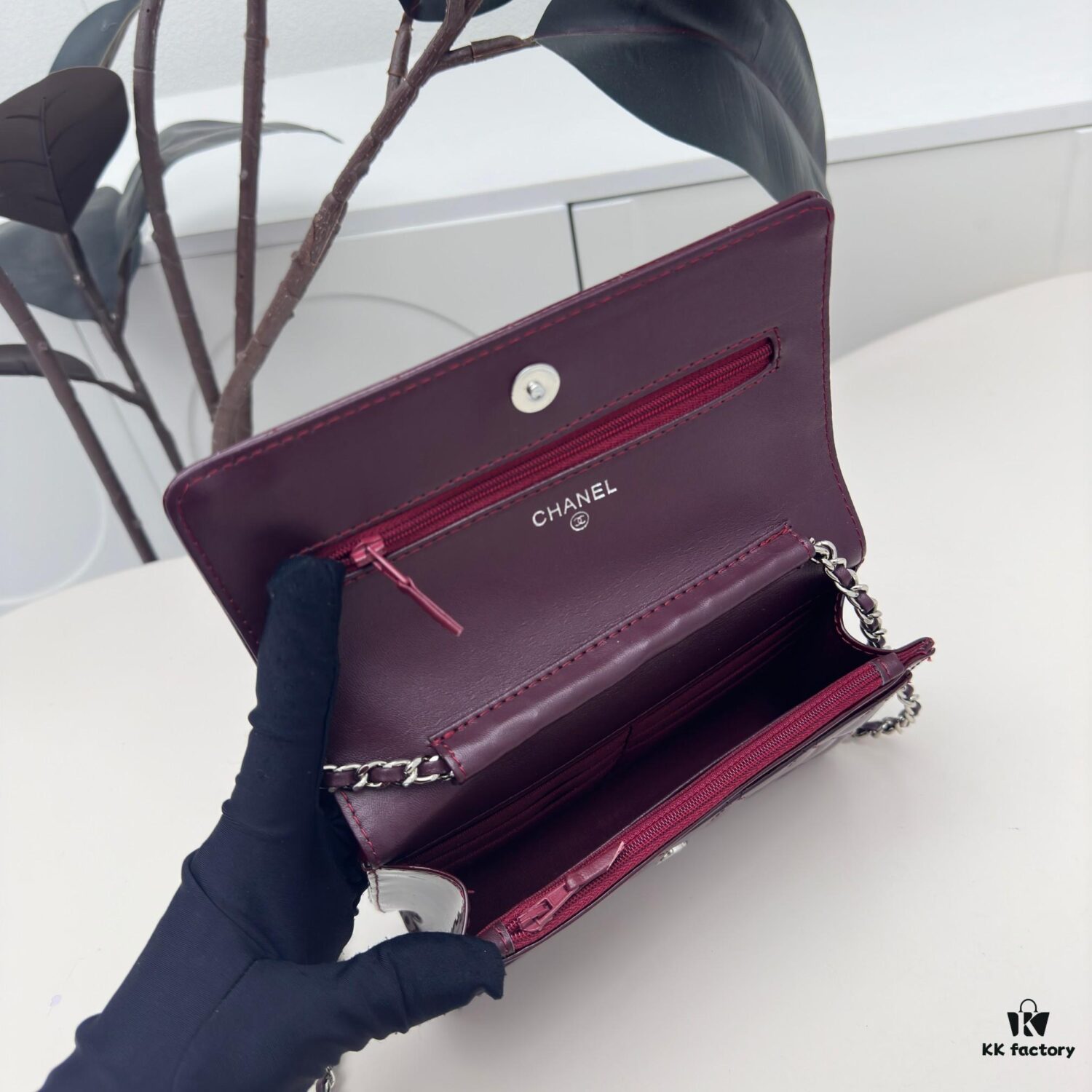 Top Quality Original Chanel WOC Classic Lucky Bag, Can Be Worn Crossbody or Shoulder, Chain Stowable Inside for Clutch Use