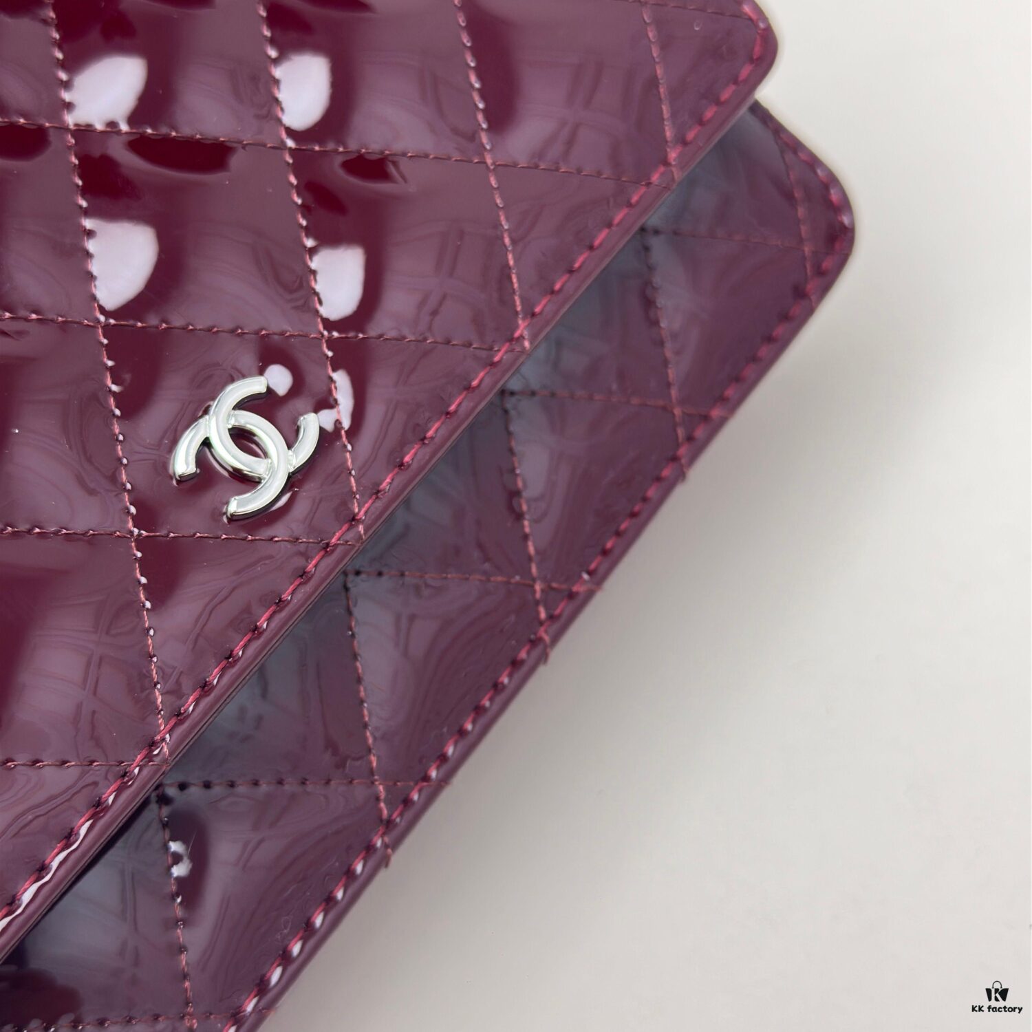 Top Quality Original Chanel WOC Classic Lucky Bag, Can Be Worn Crossbody or Shoulder, Chain Stowable Inside for Clutch Use