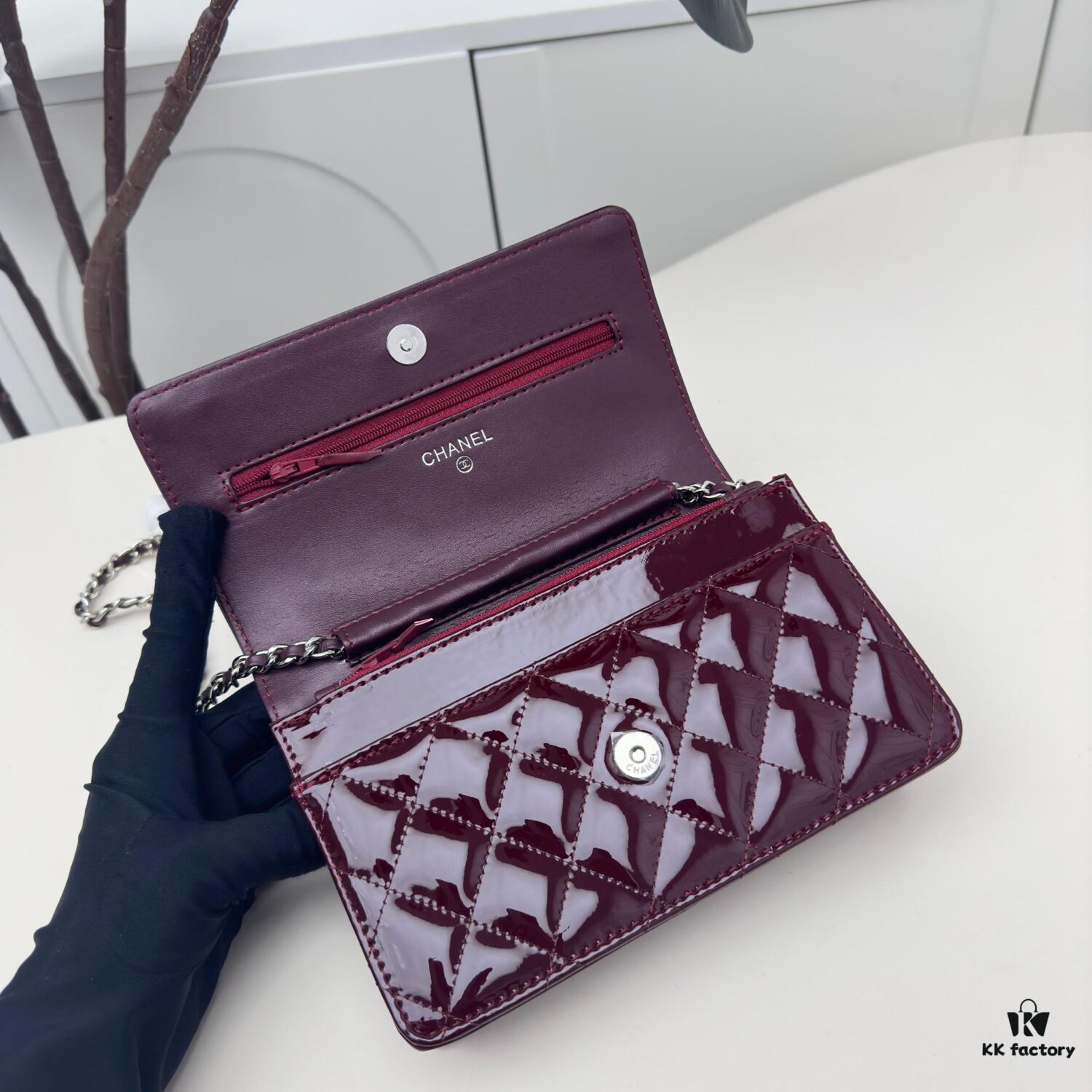 Top Quality Original Chanel WOC Classic Lucky Bag, Can Be Worn Crossbody or Shoulder, Chain Stowable Inside for Clutch Use