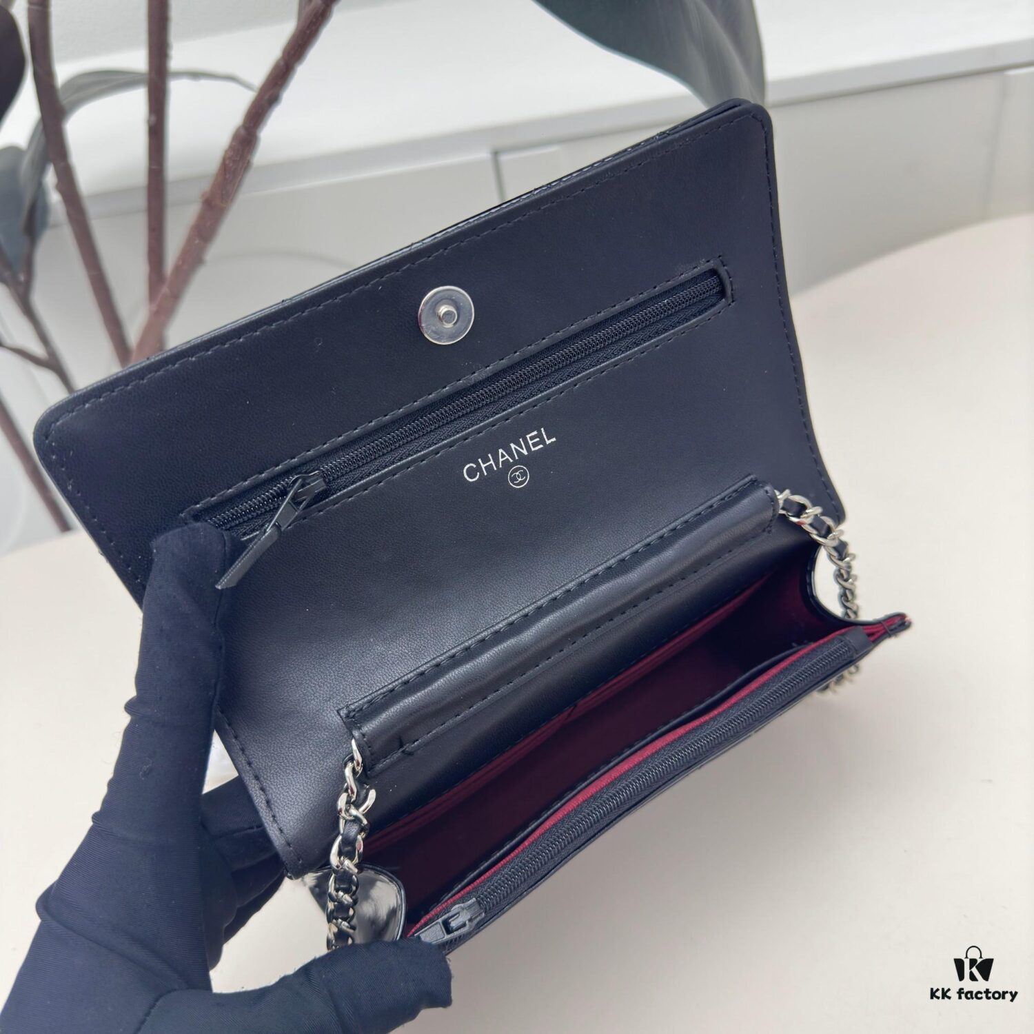 Top Quality Authentic Sheepskin Chanel WOC Classic Lucky Bag, Can Be Worn Crossbody or Shoulder, Chain Stowable Inside for Clutch Use