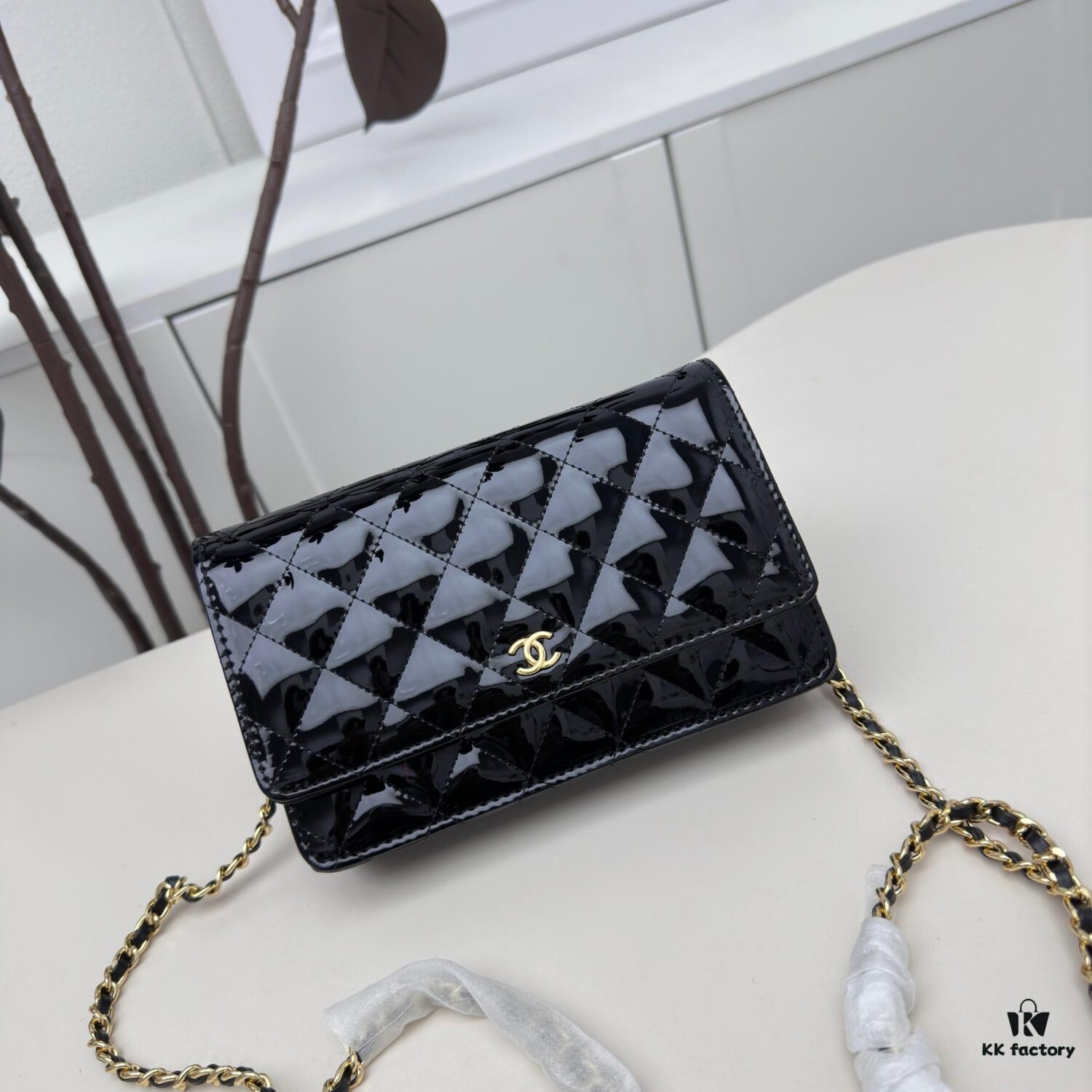 Top Quality Authentic Sheepskin Chanel WOC Classic Fortune Bag, Adjustable Chain for Crossbody or Shoulder Wear, Compact Yet Spacious with Card Slots, Zipper Compartment, and Coin Pocket