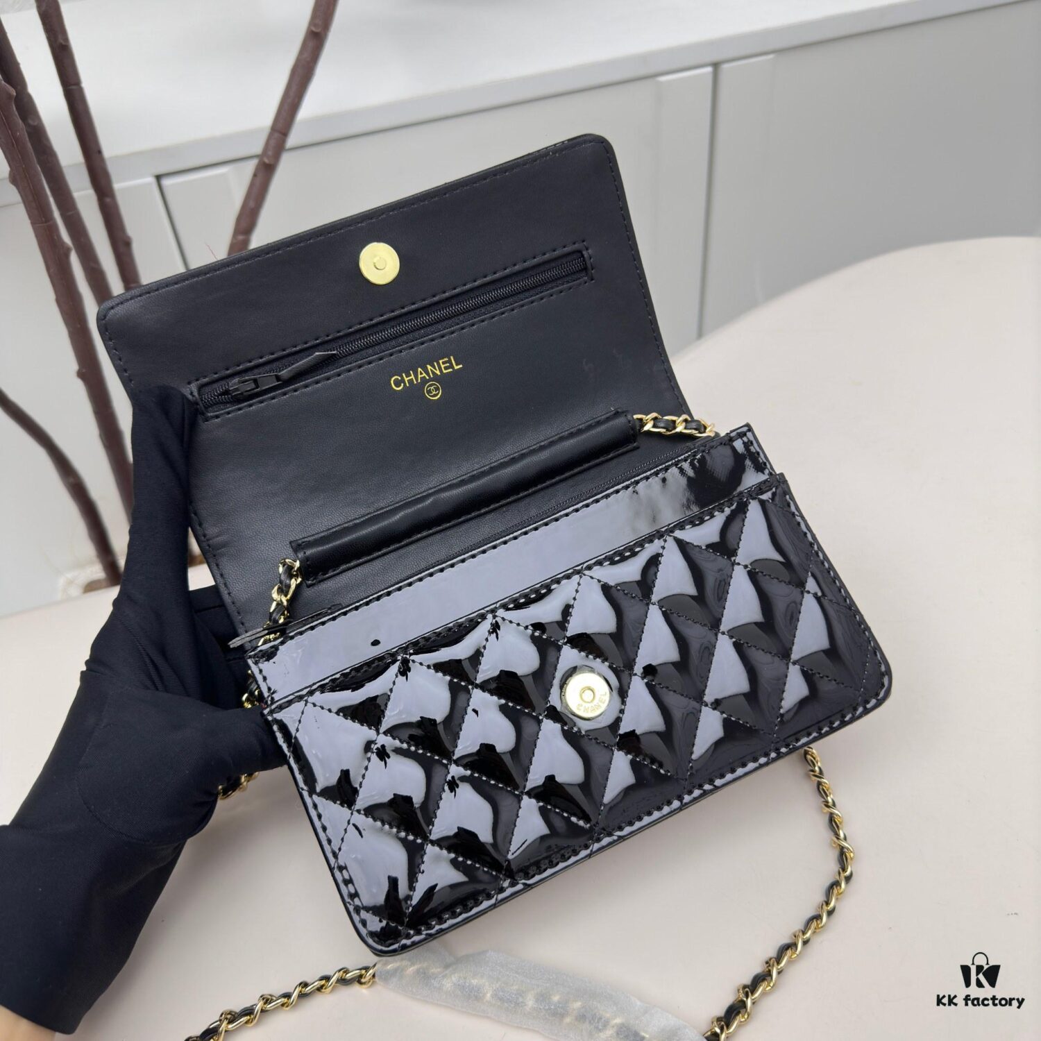 Top Quality Authentic Sheepskin Chanel WOC Classic Fortune Bag, Adjustable Chain for Crossbody or Shoulder Wear, Compact Yet Spacious with Card Slots, Zipper Compartment, and Coin Pocket