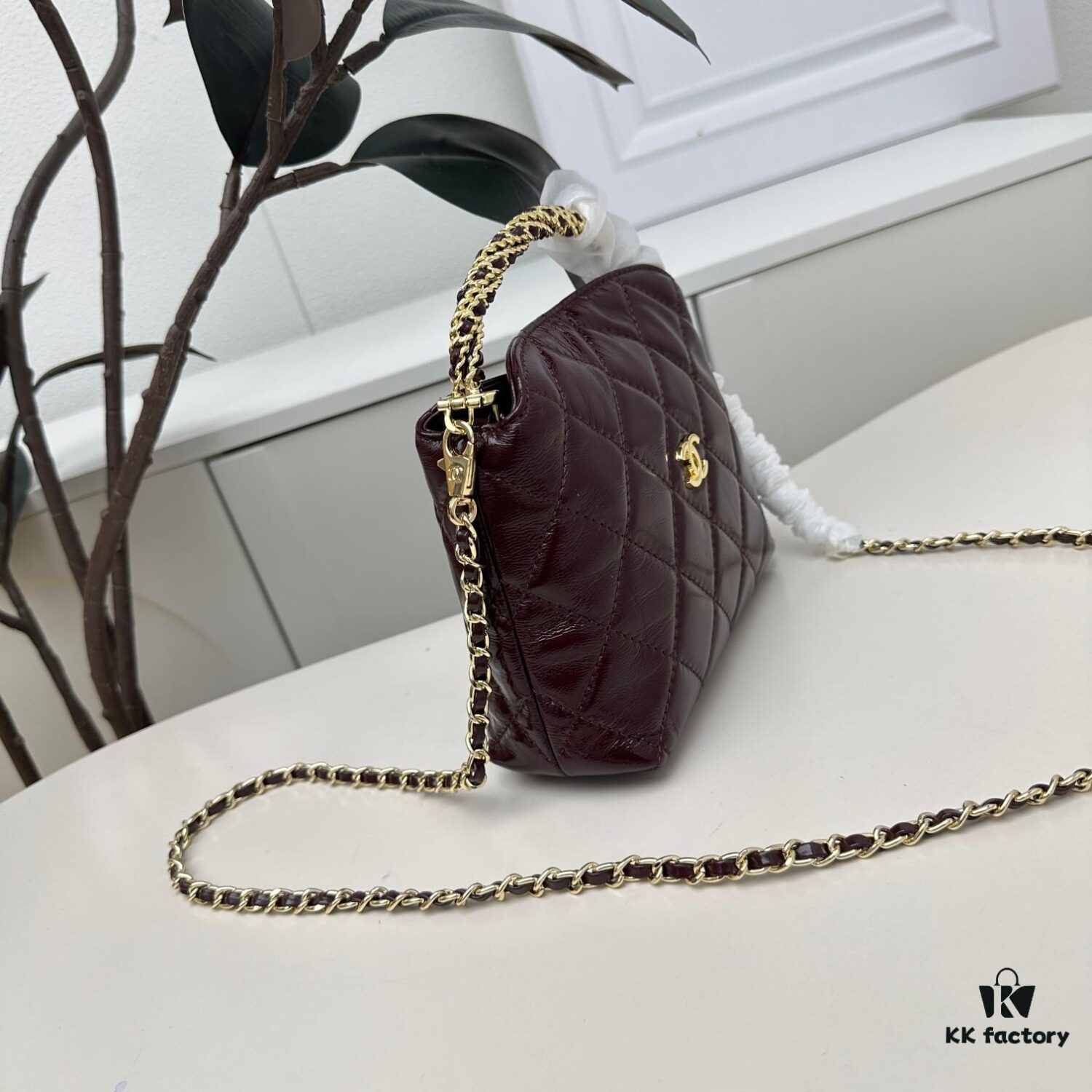 Chanel CHANEL 24A Handle Lunchbox Bag