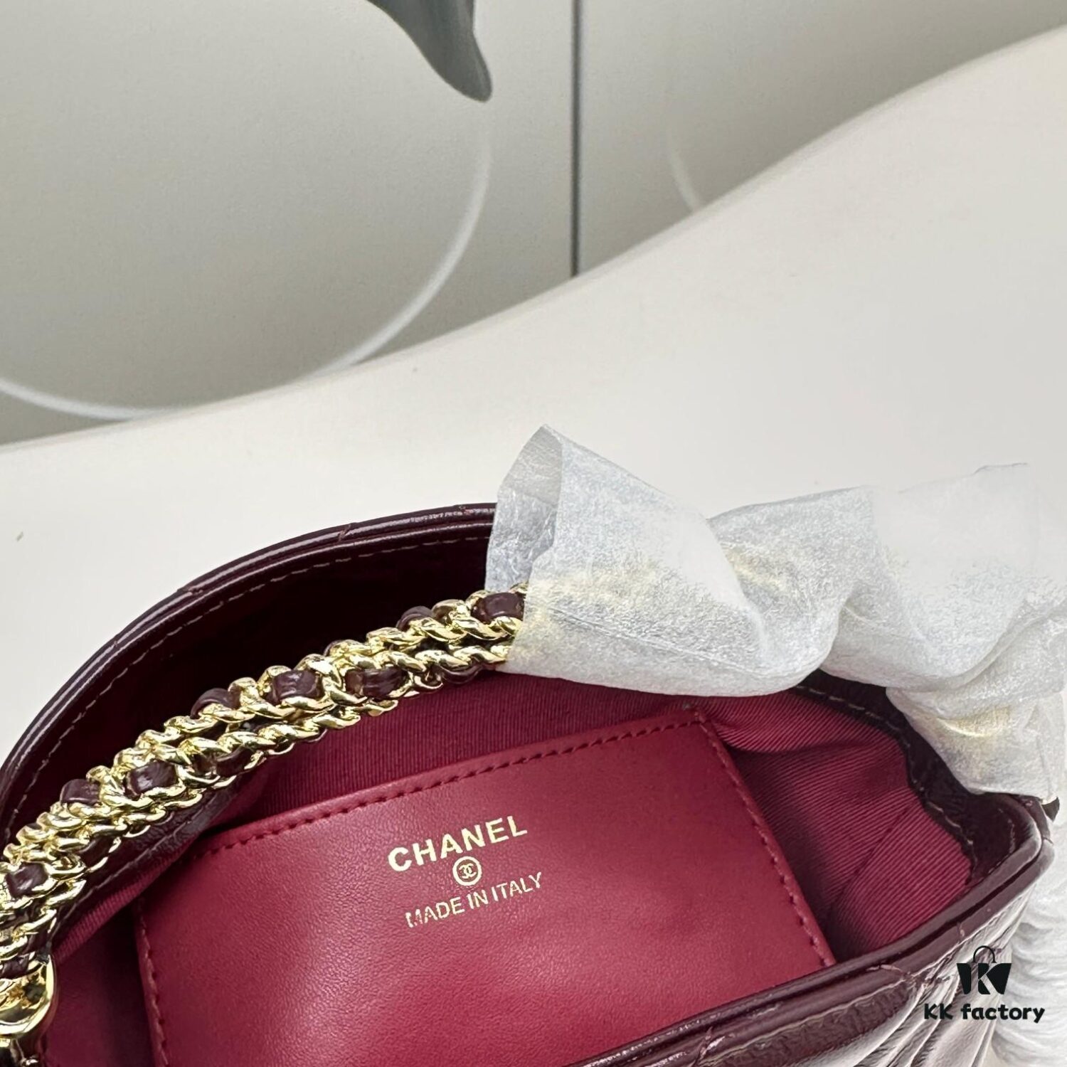Chanel CHANEL 24A Handle Lunchbox Bag