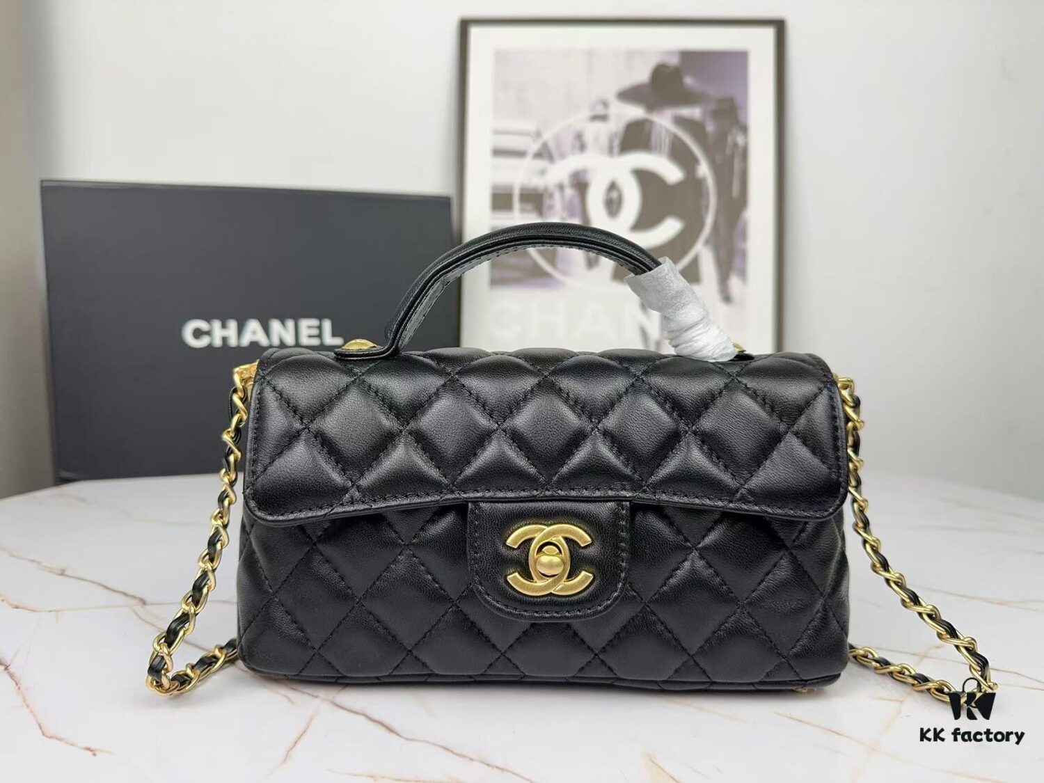 CHANEL 25P New Handle Top Handle Bag Mini in Black and Gold Lambskin