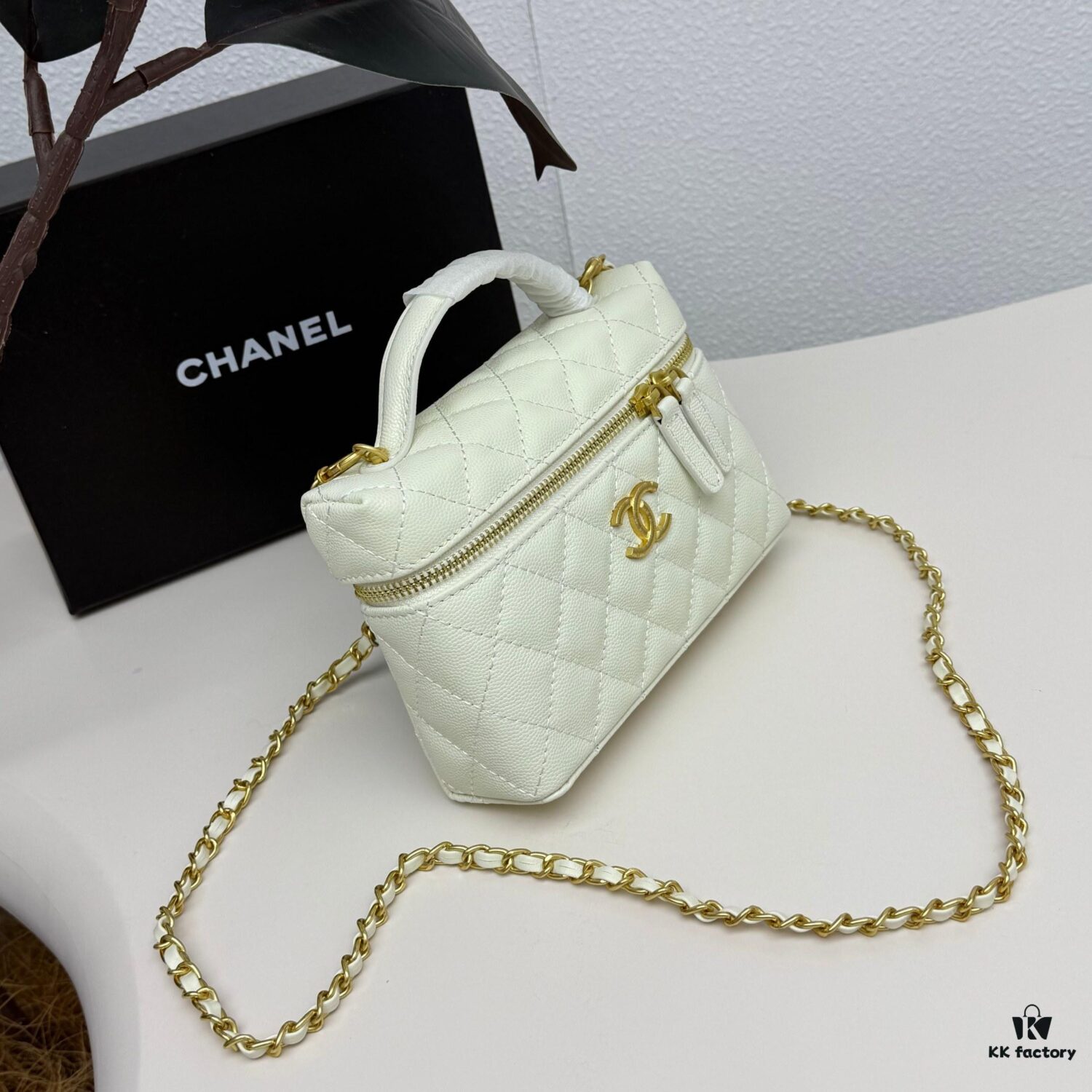 Top Grain Calfskin CHANEL 25P Black and Gold Brushed Logo Flat Box Bag