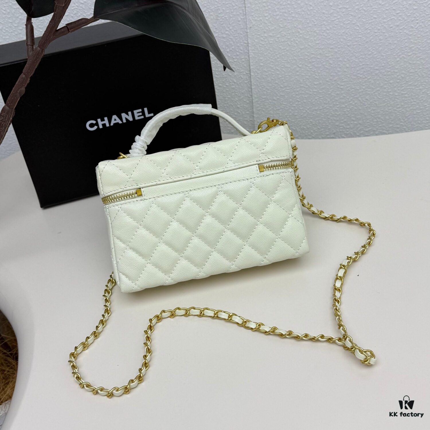 Top Grain Calfskin CHANEL 25P Black and Gold Brushed Logo Flat Box Bag