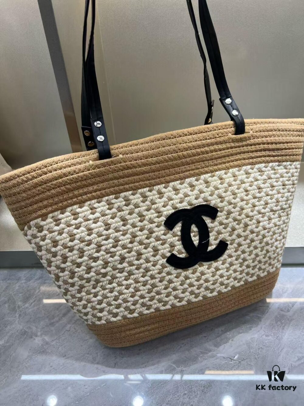 Chanel Summer New Arrival Woven Handbag, Large-Capacity Tote, Vacation Beach Bag, Shoulder Bag 43.28