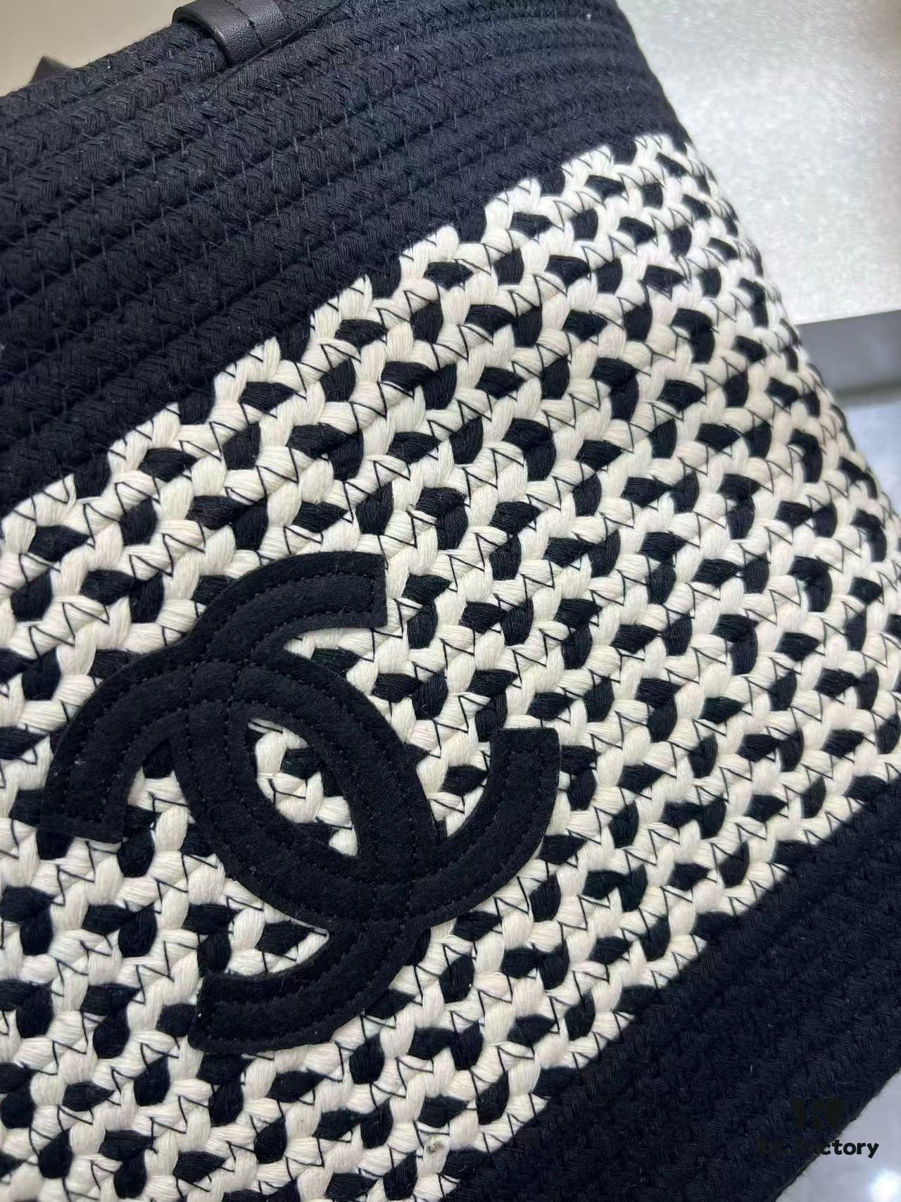 Chanel Summer New Arrival Woven Bag, Large-Capacity Tote, Vacation Beach Bag, Shoulder Bag 43.28