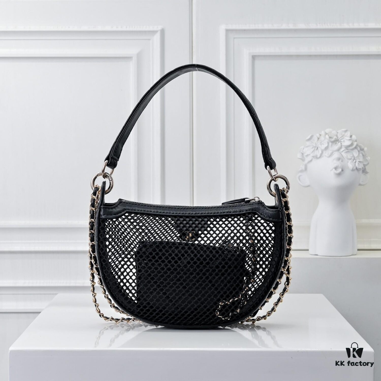 CHANEL 25S Spring/Summer Bestseller Series Mesh Net Bag