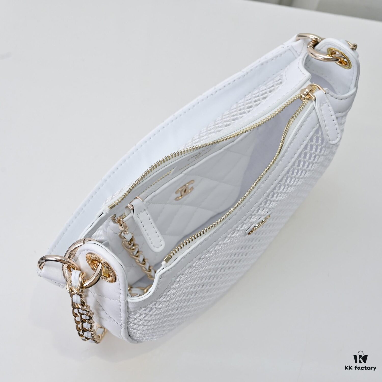 CHANEL 25S Spring/Summer Bestseller Series - Chanel Mesh Netted Handbag