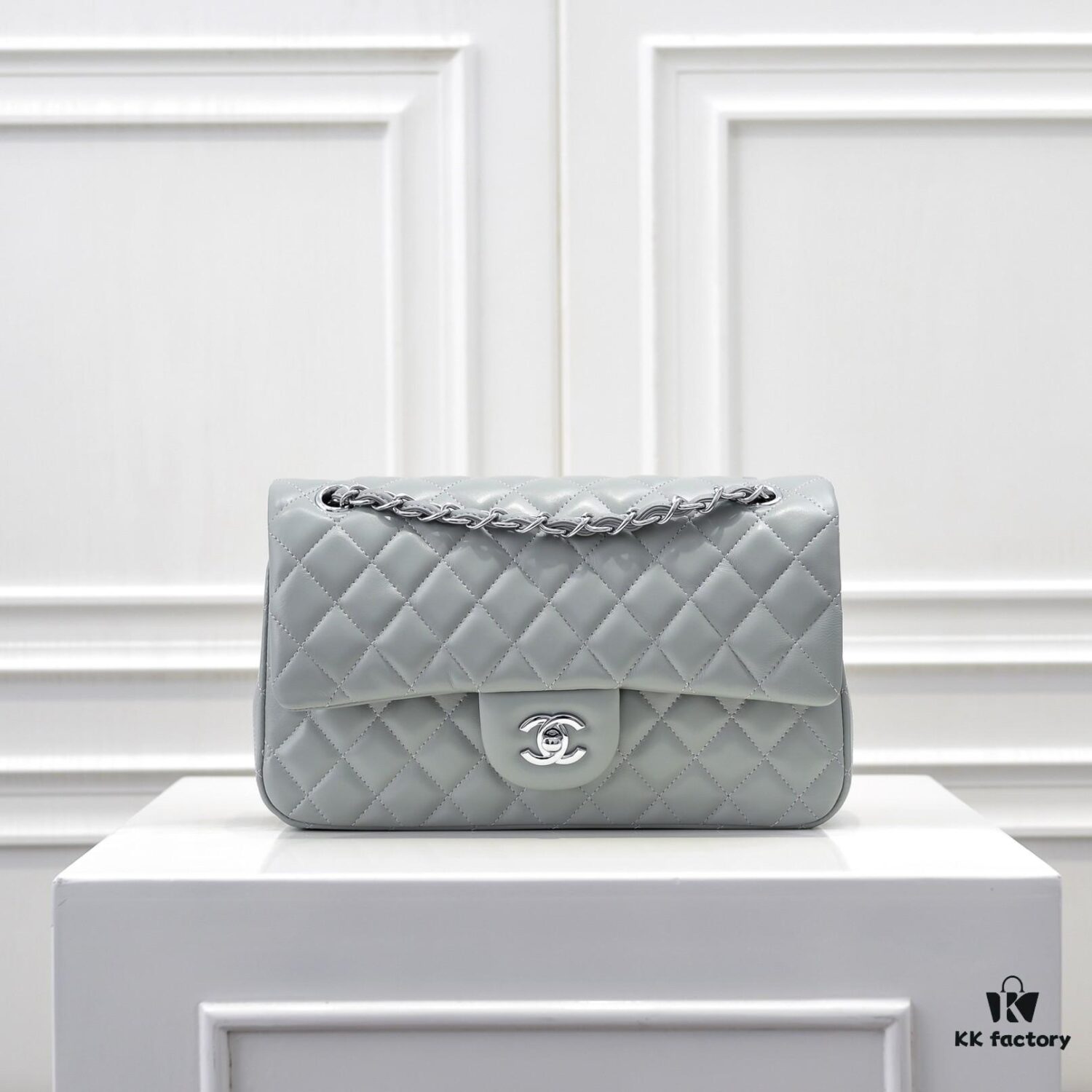 CHANEL Lambskin Classic Crossbody Bag with Original Hardware, Red Interior, Summer New Arrival