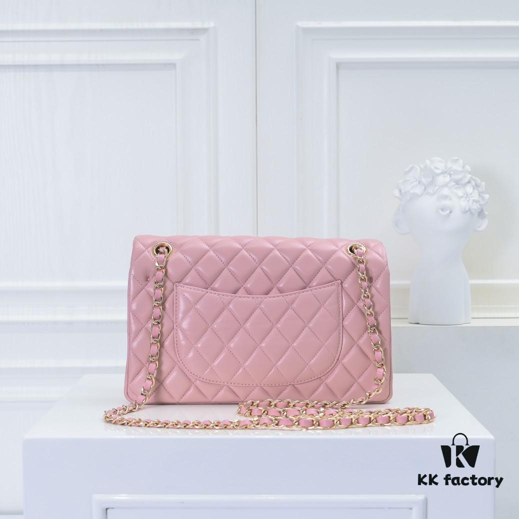 CHANEL Lambskin Classic Crossbody Bag with Red Lining, Summer Collection, Original Hardware, Size: 25.5*16*6.5