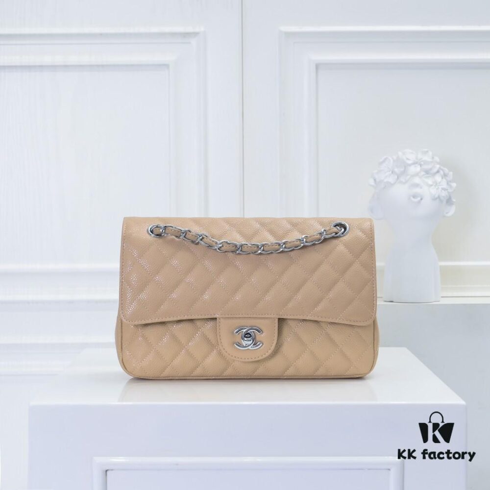 Chanel Classic Flap Bag CF2.55, Ultimate Luxury Item, Top-Tier Caviar Quilted Calfskin with Genuine 24K Gold Hardware