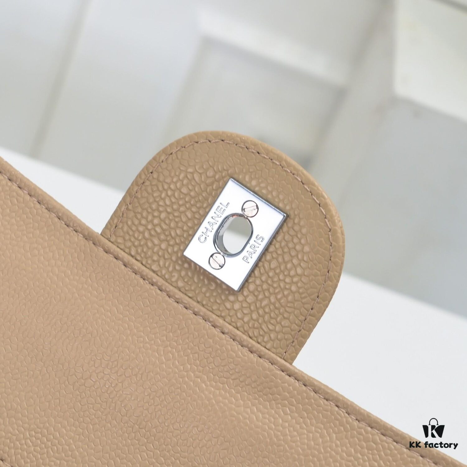 Chanel Classic Flap Bag CF2.55, Ultimate Luxury Item, Top-Tier Caviar Quilted Calfskin with Genuine 24K Gold Hardware