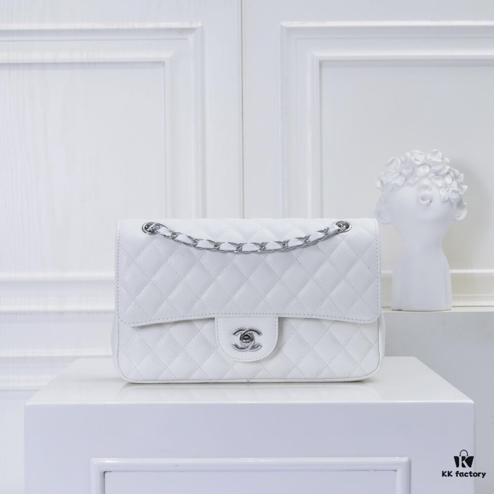 Chanel Classic Flap Bag CF2.55, Ultimate Luxury Item, Top-Tier Caviar Grain Calfskin with Genuine 24K Gold Hardware