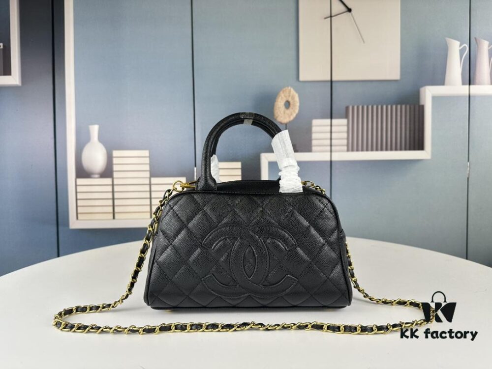 New Arrival Batch Jennie's Same Style Chanel Bowling Bag in Black – Why Is It So Popular?