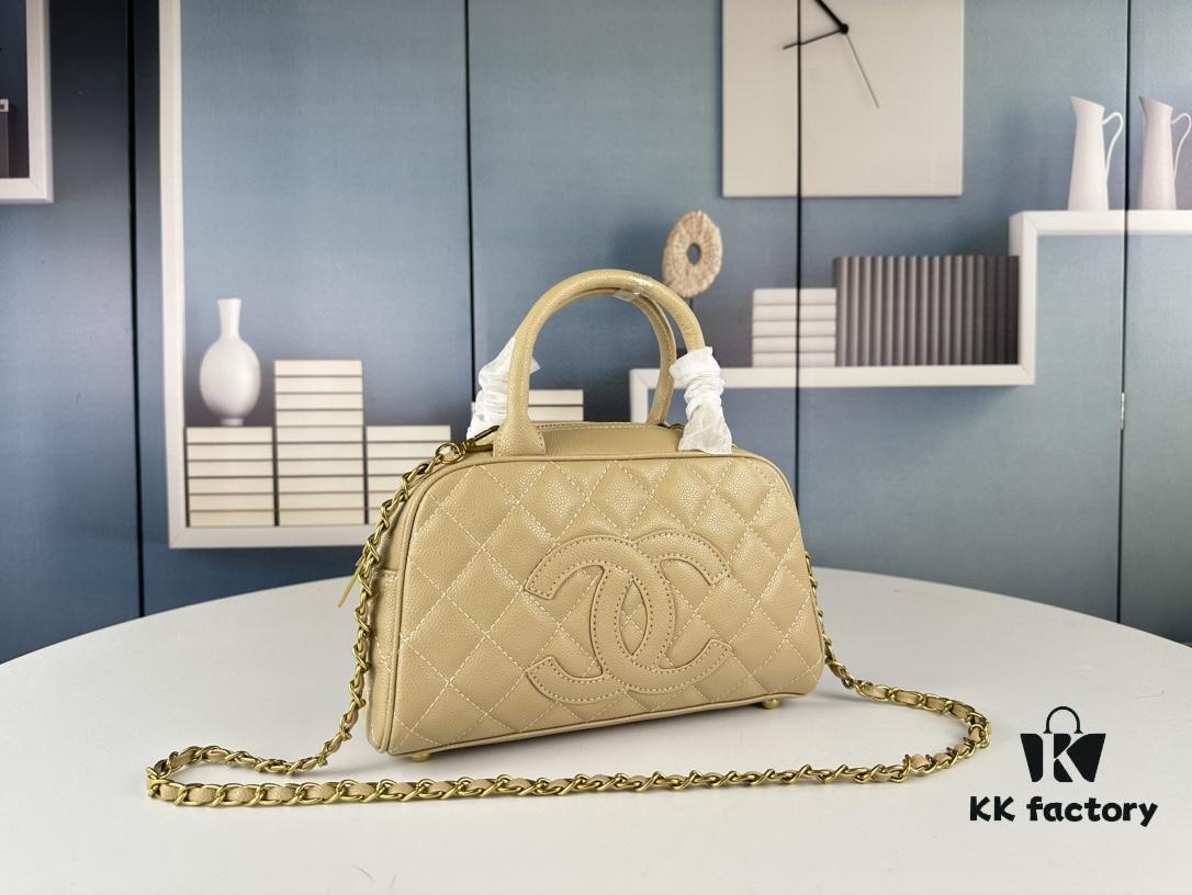 New Arrival Wholesale Jennie Same Style Chanel Bowling Bag in Black – Why Is It So Popular?