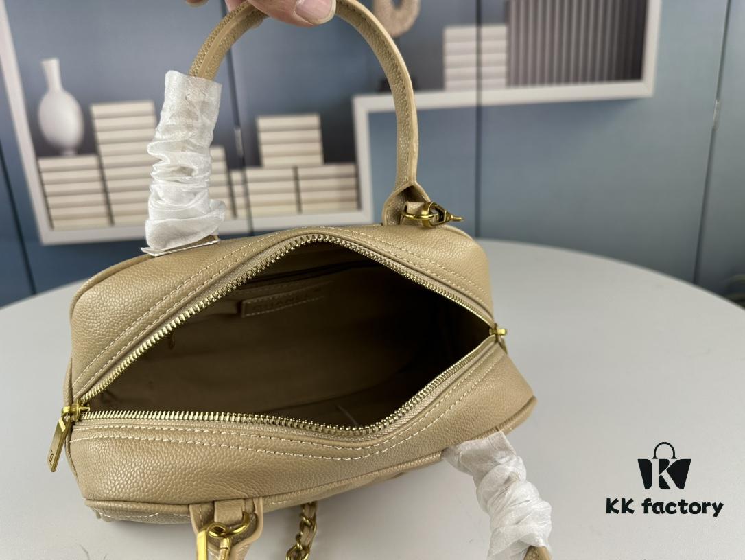 New Arrival Wholesale Jennie Same Style Chanel Bowling Bag in Black – Why Is It So Popular?