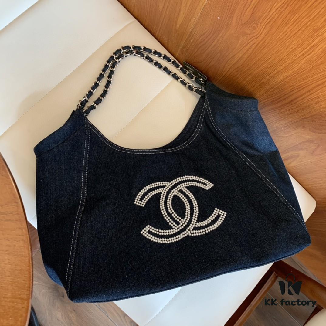 Mini Chanel Denim Underarm Tote Bag CHANEL 2024 New Trendy Fashion Popular Style