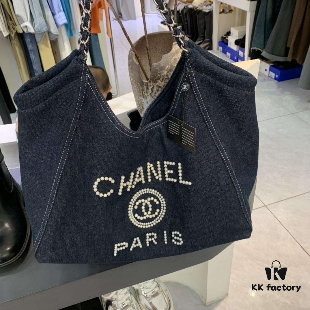 Xiaoxiang Home Chanel Denim Underarm Tote Bag [CHANEL] 2024 New Trendy Fashion Must-Have, Stylish Design That Captivates Every Girl's Heart