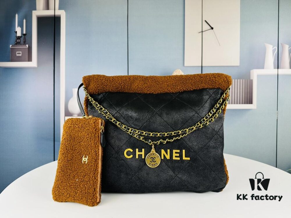 New Arrival Teddy Bag from Chanel 22B
