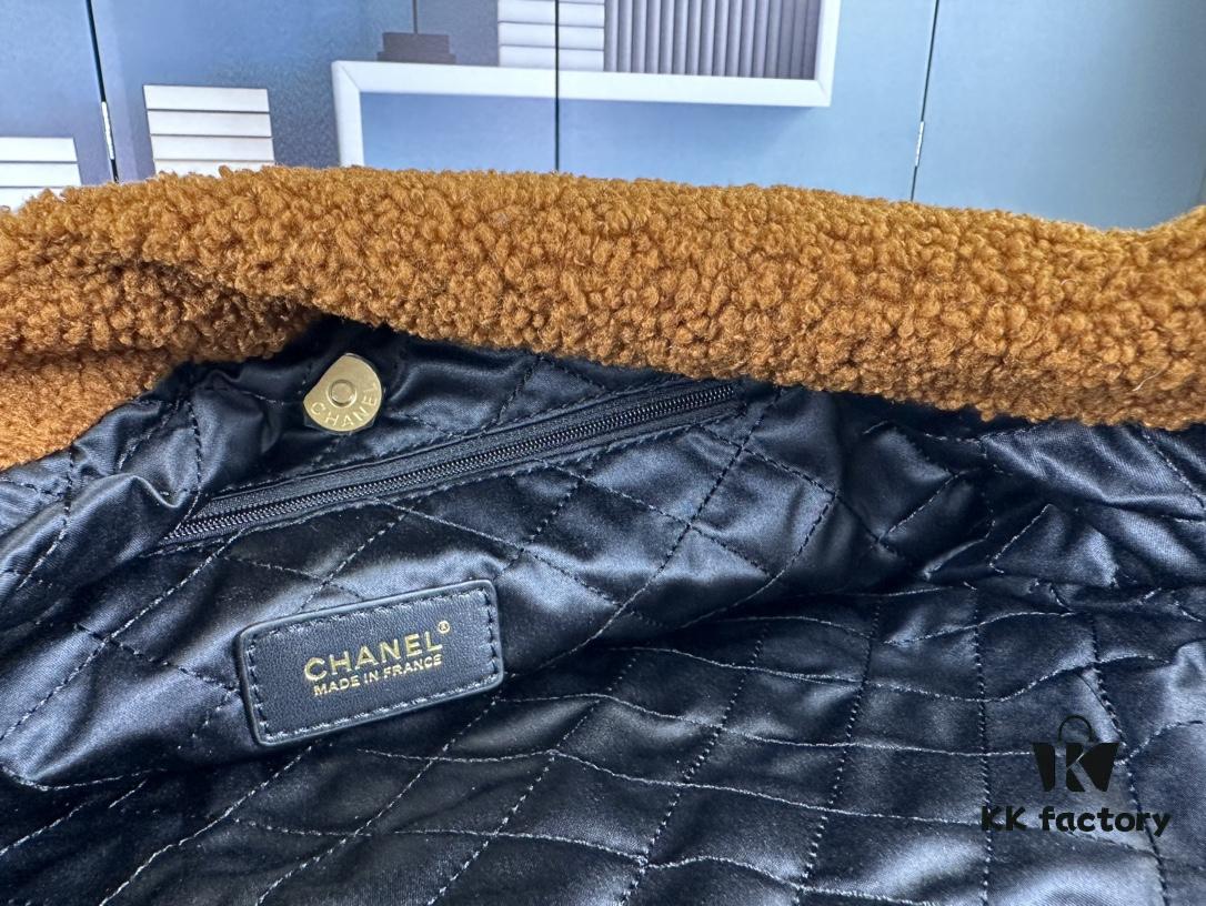 New Arrival Teddy Bag from Chanel 22B