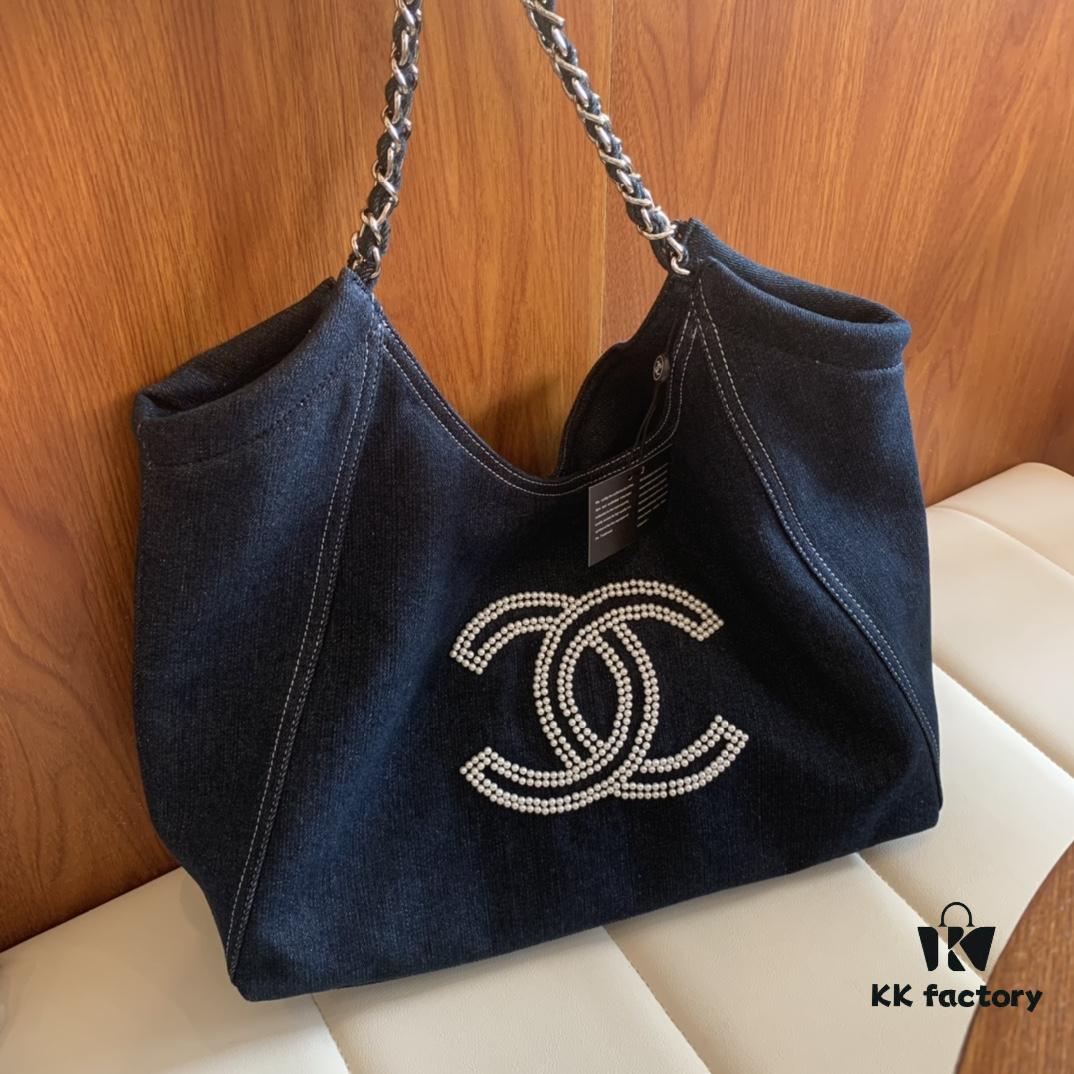 CHANEL Denim Underarm Tote Bag 2024 New Arrival Fashion Trendy Style