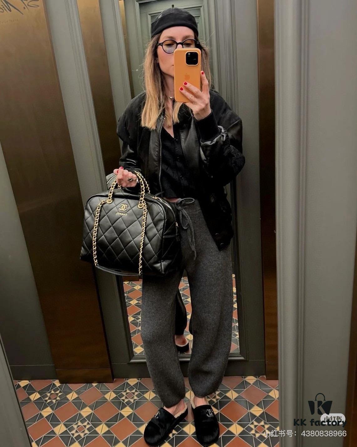 New Large Size Extremely Hard-to-Get 24 Spring/Summer Chanel Bag!!!