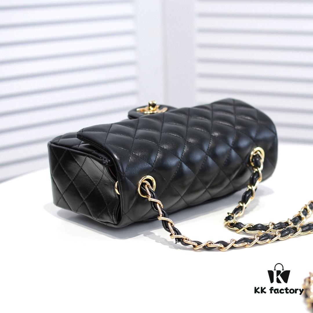 CF Versatile Little Lamb Skin Rose Chanel Eternal Classic Noble Temperament Favorite Among Elegantly Refined Women Luxurious and Durable