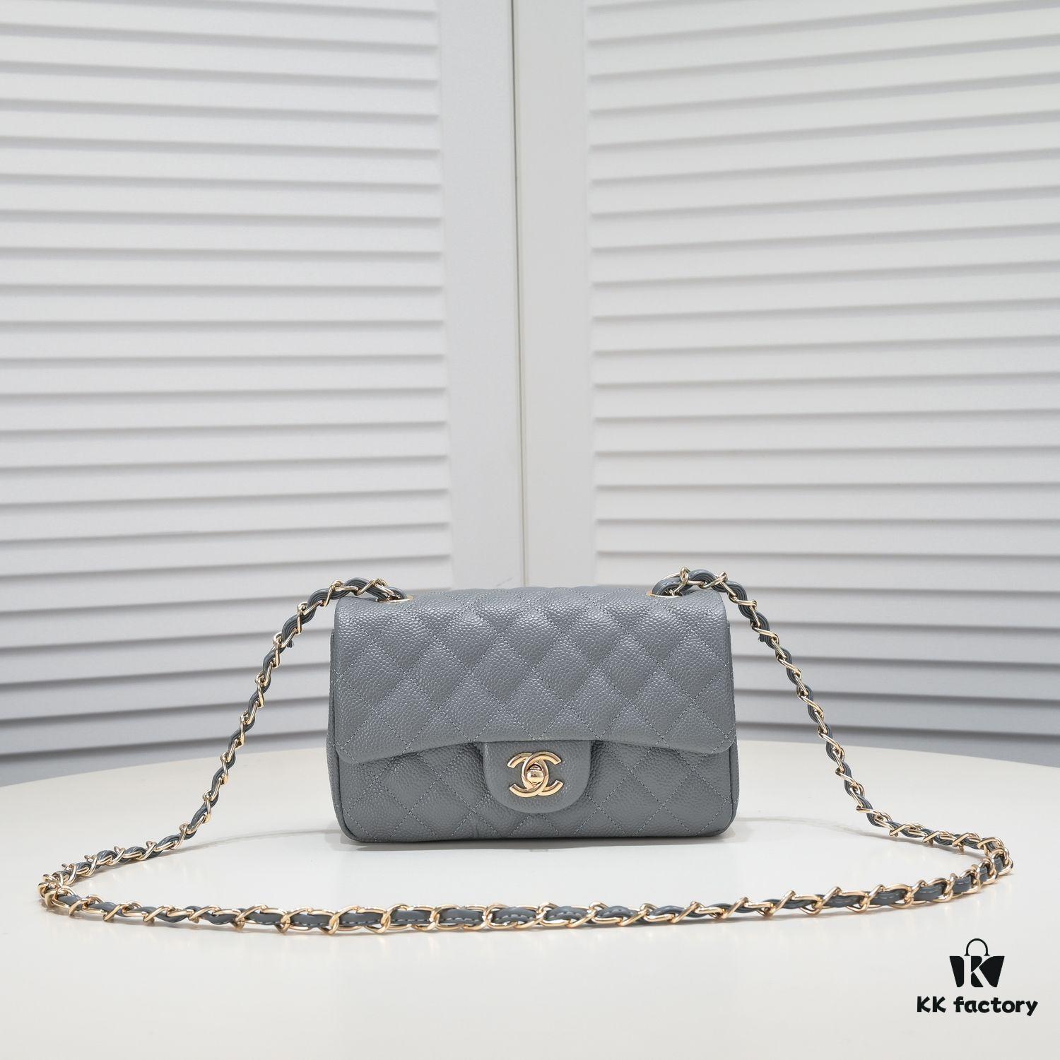 Gray CF Style Caviar Leather Handbag, Versatile Chanel-Inspired Classic Design, Elegant and Soft High-End Leather, Premium Hardware and Craftsmanship