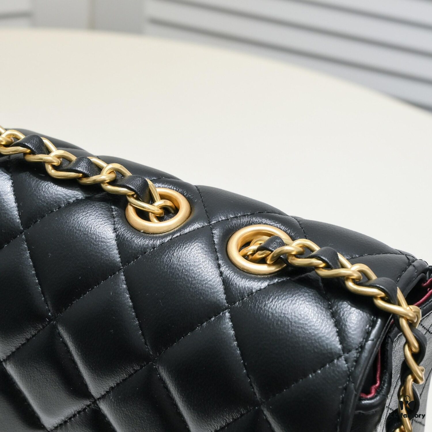 Upgraded Version 👜 Same as Victoria Beckham's Rare Chanel Gold Big CC Bag 👜