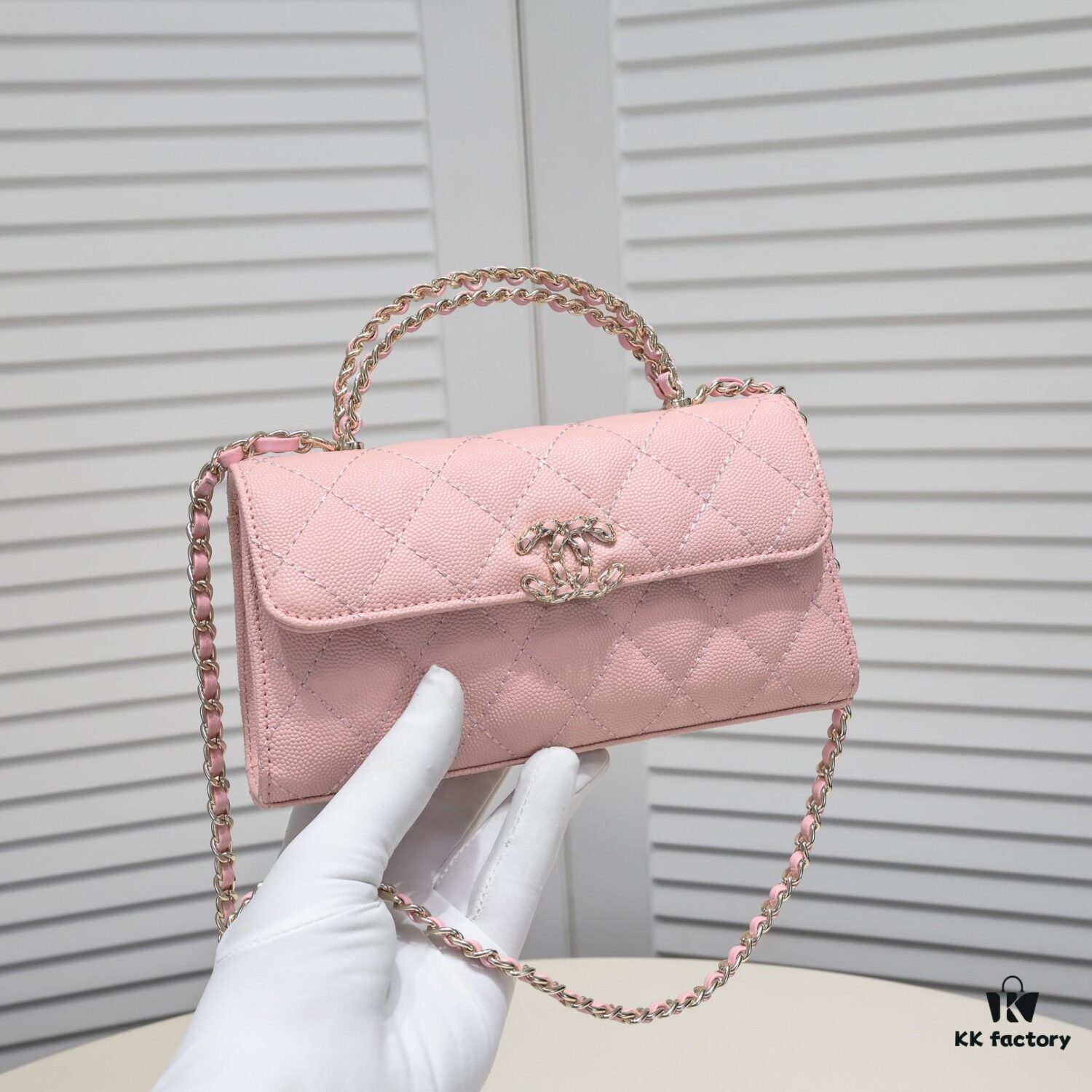 Chanel Black Kelly Bag with Long Handle, 19x10x4.5cm, Calfskin Leather