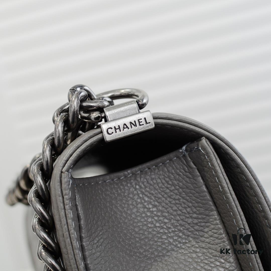 Authentic Leather with Original Hardware Chanel Handbag