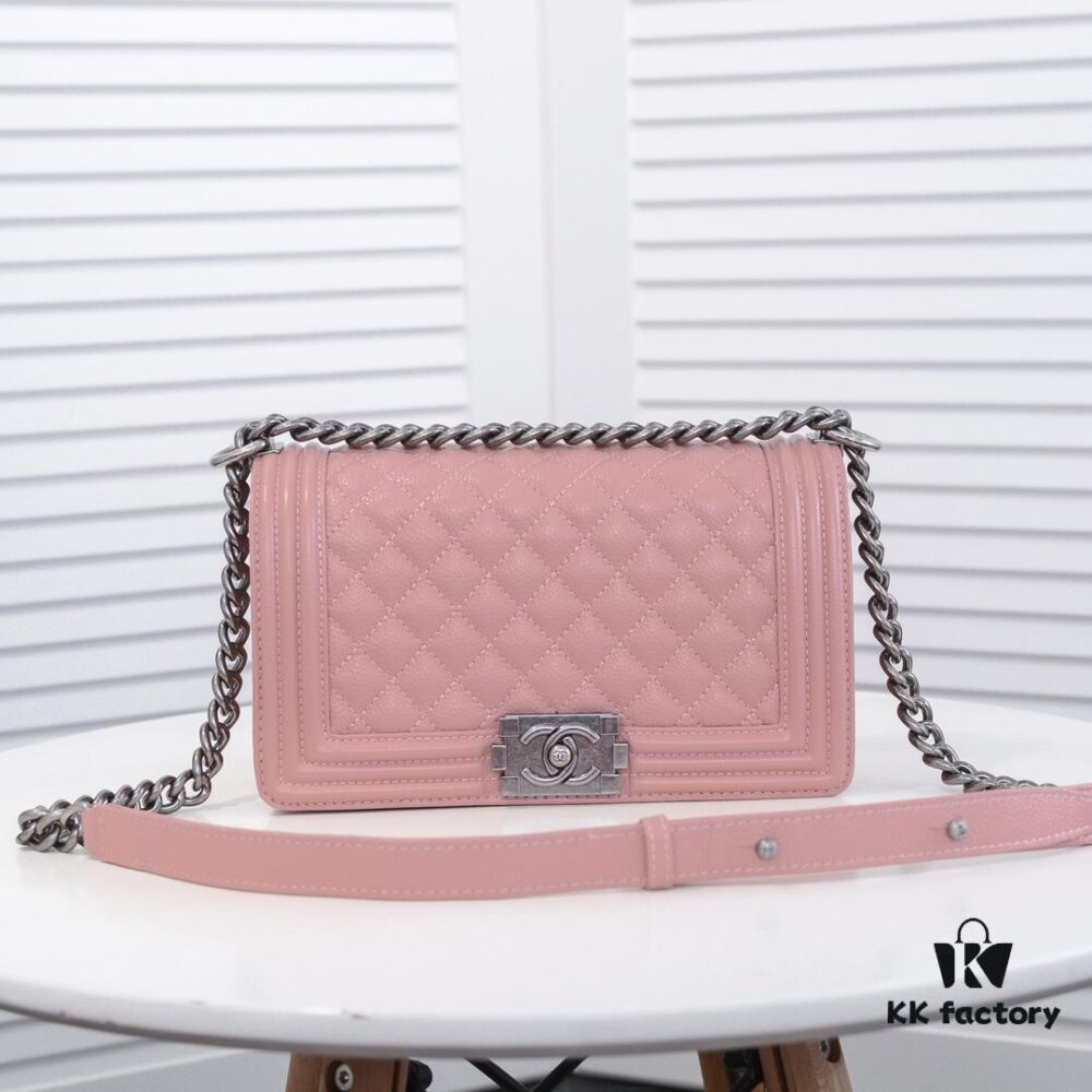 Genuine Leather Inside and Out with Original Hardware - Chanel, Imported Top-Grade Calfskin with Crinkled Texture, Thickened Electroplated Hardware, Craftsmanship Comparable to Authentic