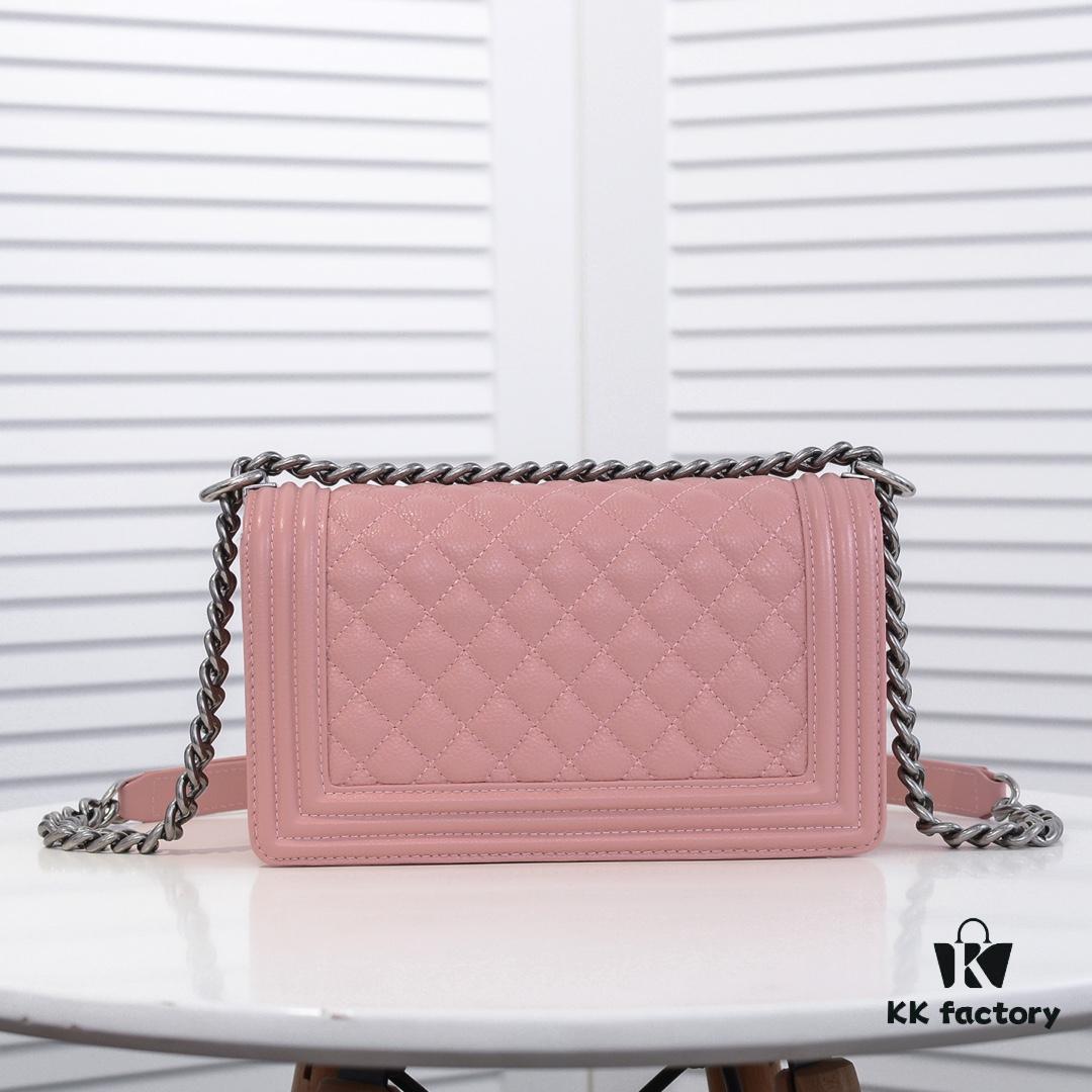 Genuine Leather Inside and Out with Original Hardware - Chanel, Imported Top-Grade Calfskin with Crinkled Texture, Thickened Electroplated Hardware, Craftsmanship Comparable to Authentic