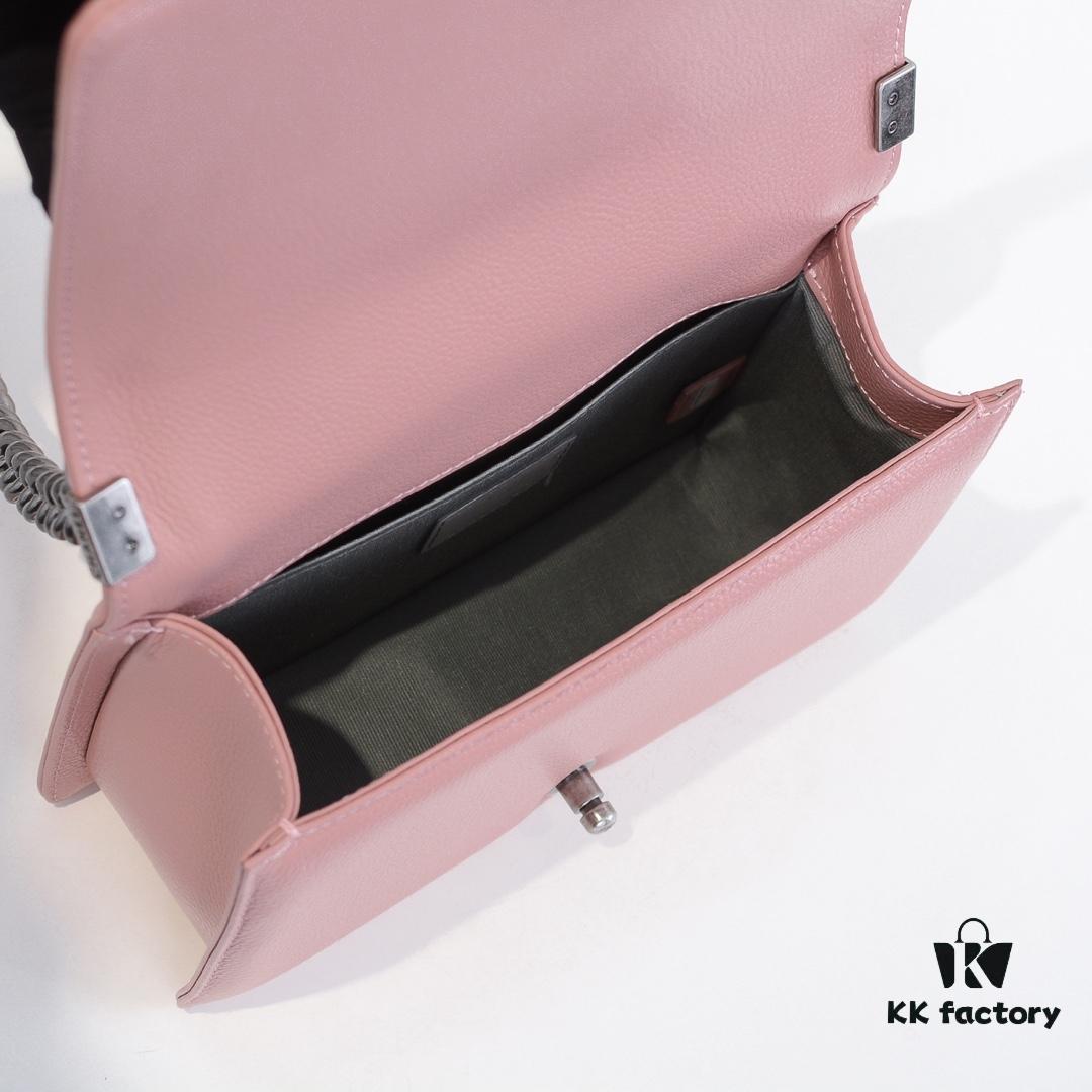 Genuine Leather Inside and Out with Original Hardware - Chanel, Imported Top-Grade Calfskin with Crinkled Texture, Thickened Electroplated Hardware, Craftsmanship Comparable to Authentic