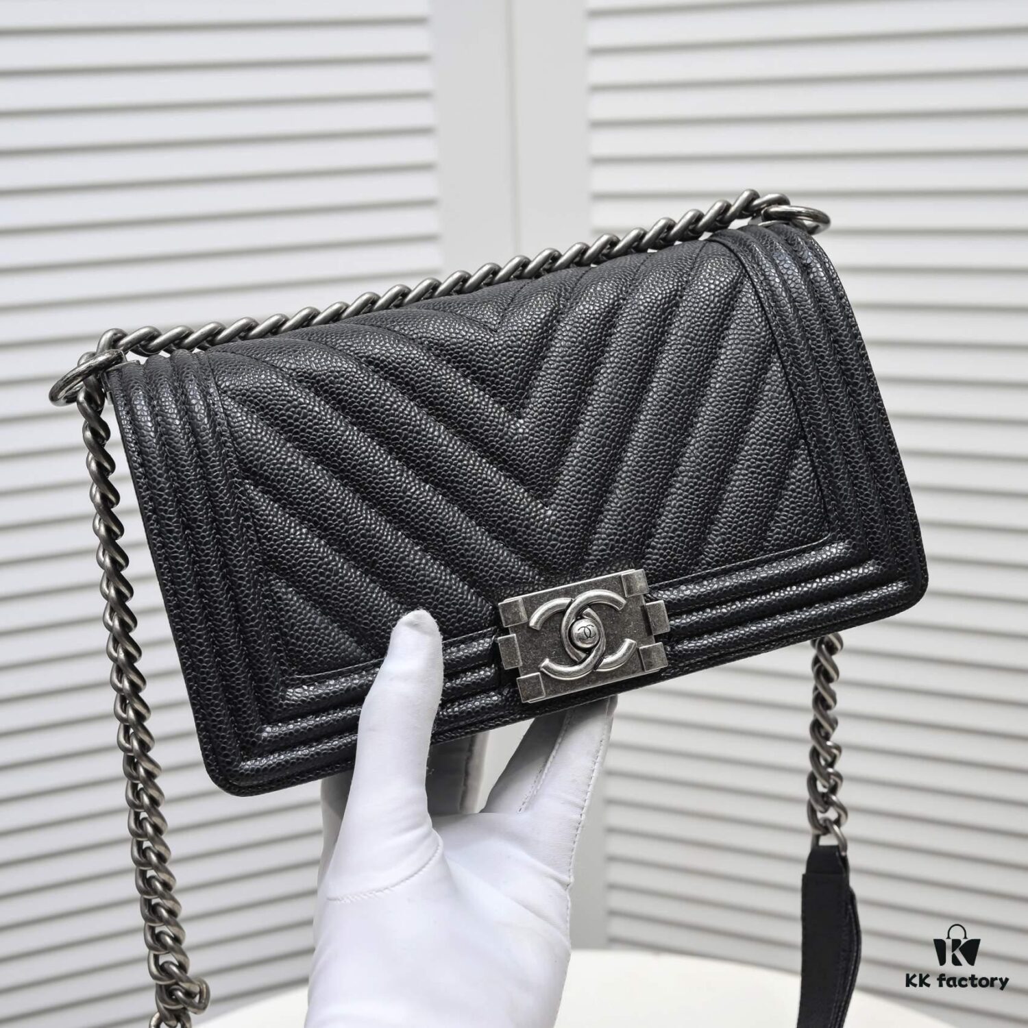 Genuine Leather with Original Hardware - Chanel Handbag