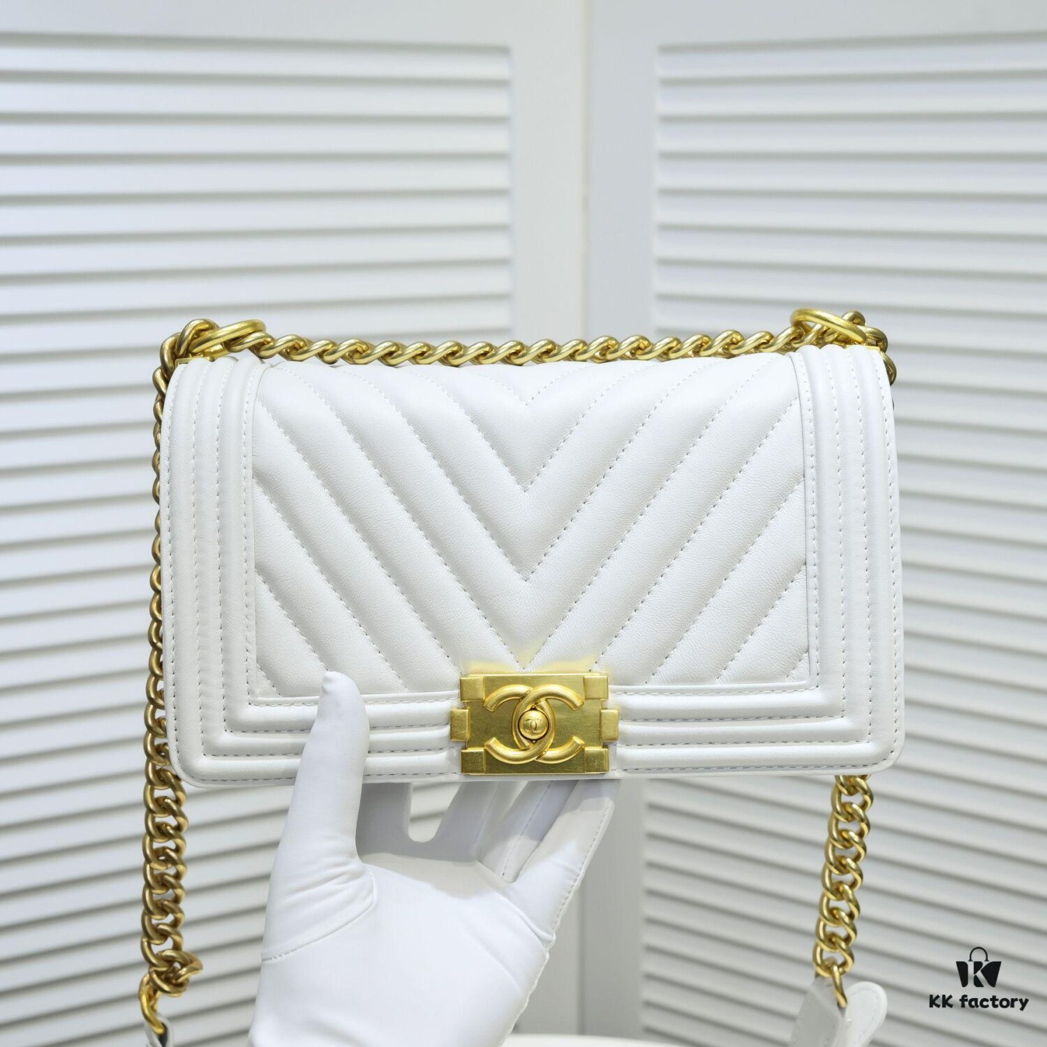 Chanel Crown Lambskin Leather Bag with Original Hardware - Full Sheepskin with Thickened Electroplated Gold Fittings