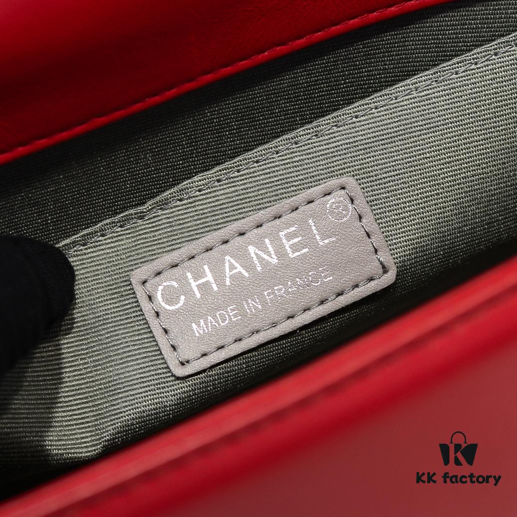 Chanel Genuine Lambskin Bag with Original Hardware - Full Sheepskin, Thickened Electroplated Metal Fittings, Premium Craftsmanship, Size 25*15*8cm Model No. 67086V