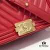 Chanel Crown Lambskin Bag with Original Hardware - Full Sheepskin, Thickened Electroplated Metal Fittings, No. 67086 Gold V-Check Pattern 25*15*8cm