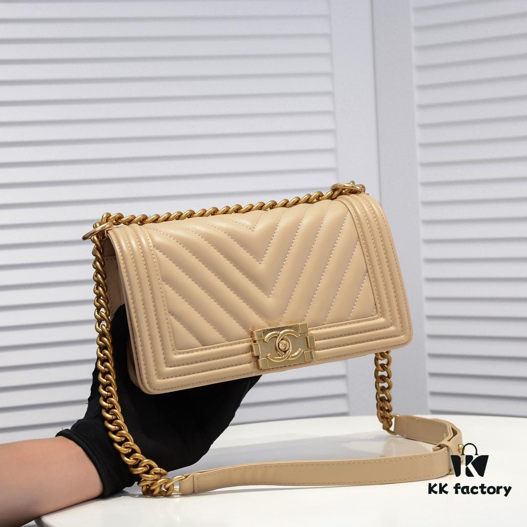 Chanel Crown Lambskin Bag with Full Sheepskin and Original Hardware - Thickened Electroplated Metal, Premium Craftsmanship, Real Stock, Real Photos