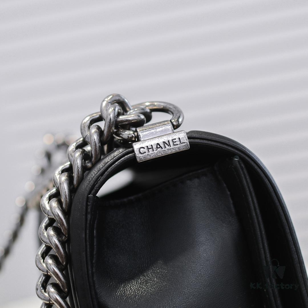Chanel Full Lambskin with Original Hardware - Premium Craftsmanship, Thickened Electroplated Metal Fittings, Excellent Elasticity and Durability