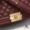 Chanel Genuine Lambskin Handbag with Original Hardware - Full Sheepskin with Thickened Electroplated Gold-Tone Fittings